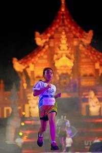 BIB: 347, 006
                            <button type="button" onclick="openModal(22472522)" class="btn btn-primary btn-sm float-right btn-popup" data-toggle="modal" data-target=".modal-high-quality">
                        <i class="fas fa-shopping-cart"></i> Add to Cart
                    </button>
                                            <button type="button" onclick="isThisMe(22472522, true)" class="btn btn-success btn-sm float-right btn-popup btn-isme hidden" data-toggle="tooltip" data-placement="bottom" title="นี่คือรูปของคุณใช่ไหม คลิกที่นี่เพื่อเอาเข้าอัลบั้ม">
                        <i class="fas fa-plus"></i> Add to album
                    </button>
                    <button type="button" onclick="isThisMe(22472522, false)" class="btn btn-warning btn-sm float-right btn-popup btn-isnotme hidden">
                        <i class="fas fa-ban"></i> Remove from album
                    </button>